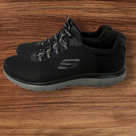 Skechers Summit Memory Foam Jogging Fitness Workout Casual Sneakers Men, SZ 10W. - Picture 3 of 11